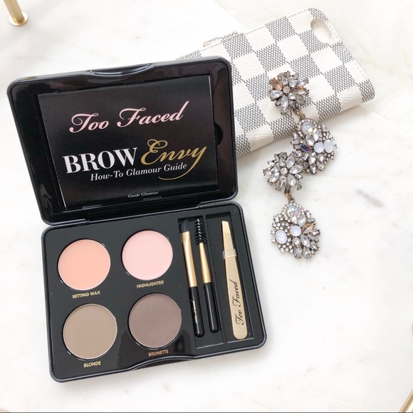 Two Faced Brow Envy Brow Kit - Picture 2 of 4